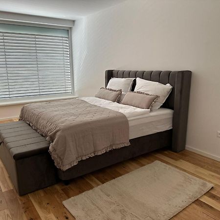 Luxury Apartment - Astro Dunajská Streda المظهر الخارجي الصورة