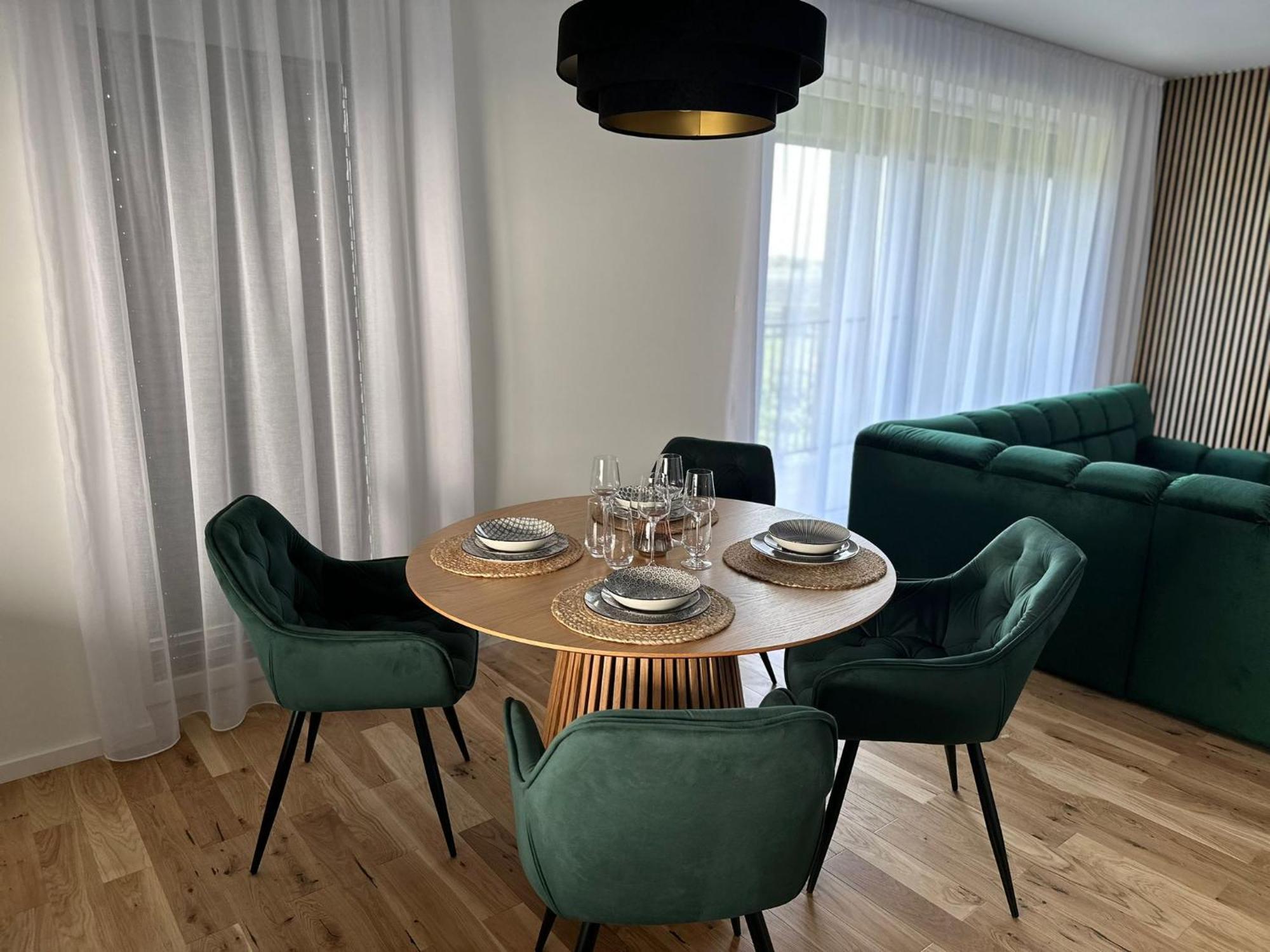 Luxury Apartment - Astro Dunajská Streda المظهر الخارجي الصورة