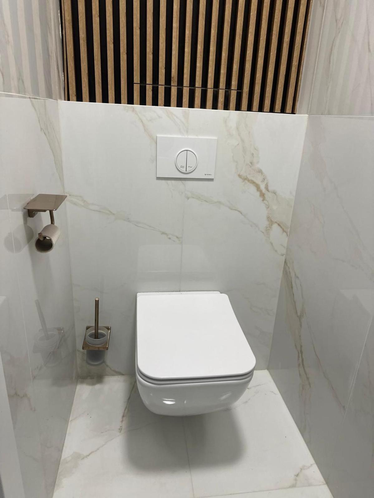 Luxury Apartment - Astro Dunajská Streda المظهر الخارجي الصورة